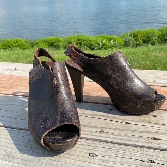 Henry Beguelin Brown Distressed Leather  Slingback Peep Toe Bootie Sandal 6 - Picture 3 of 10